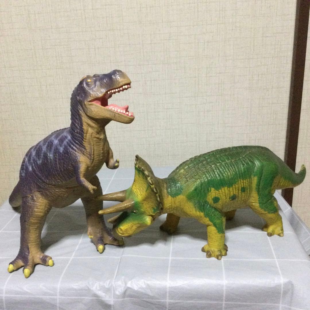 値下げ　恐竜フィギュア　５体　38〜52cm