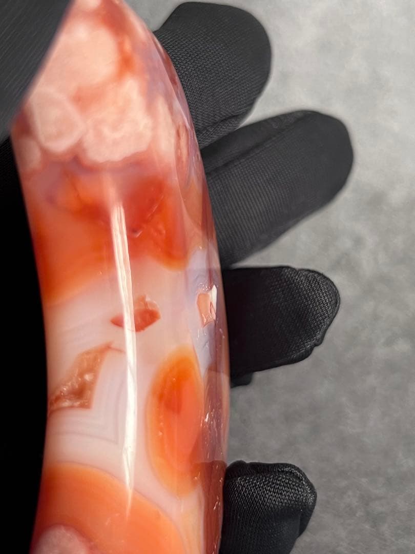 高品質　カーネリアン　フラワーアゲート　桜瑪瑙　月　ムーン　台座付き