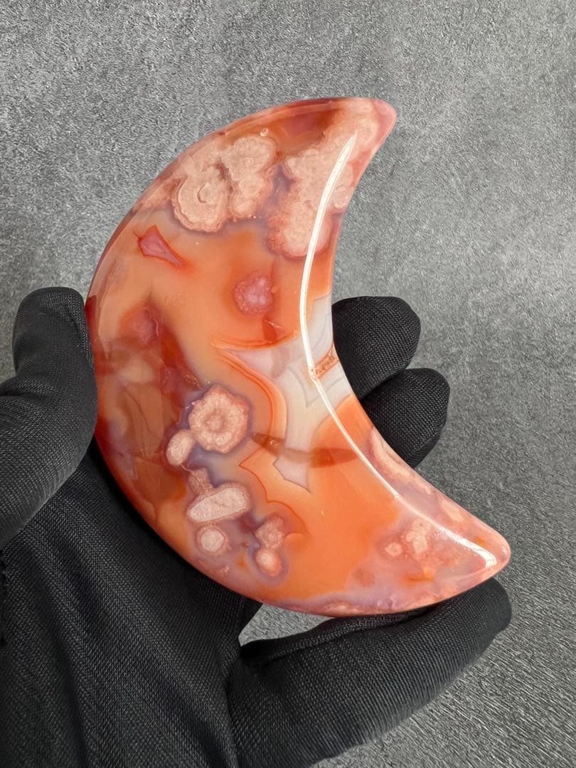 高品質　カーネリアン　フラワーアゲート　桜瑪瑙　月　ムーン　台座付き