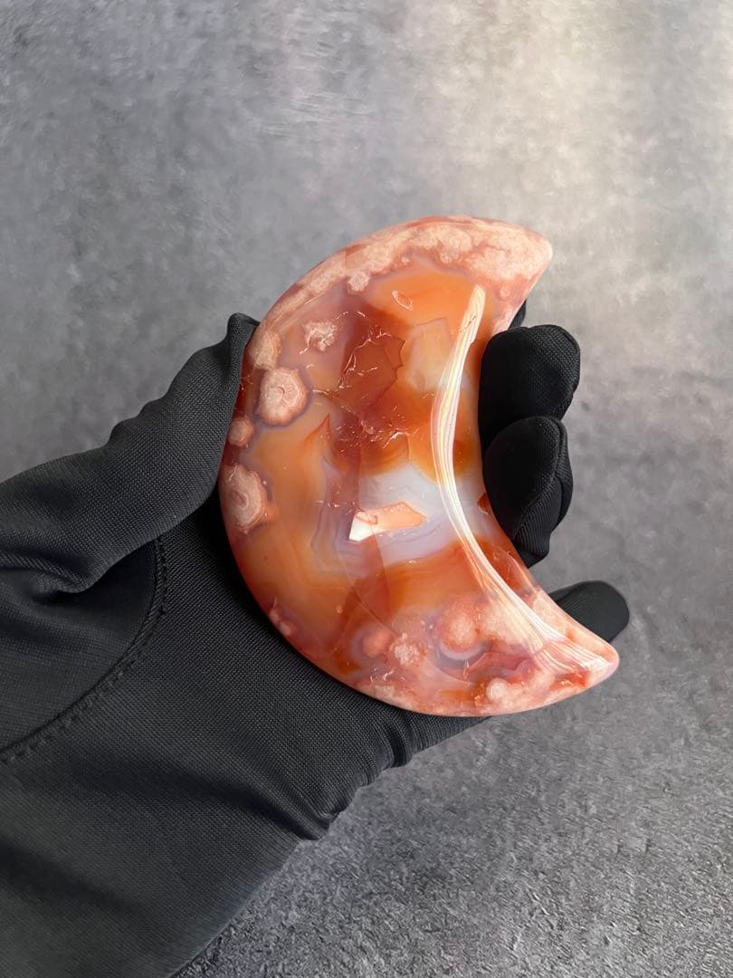 高品質　カーネリアン　フラワーアゲート　桜瑪瑙　月　ムーン　台座付き