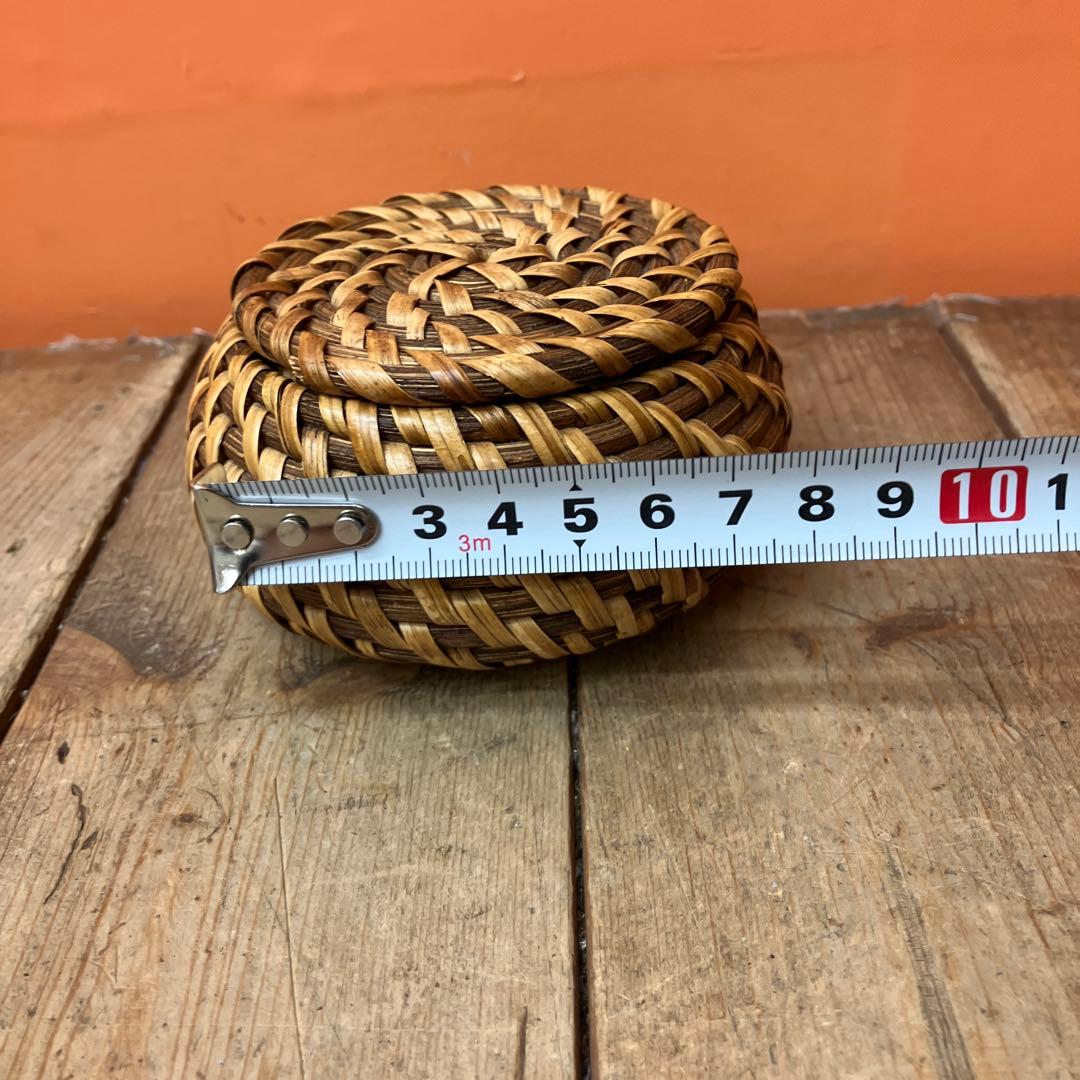 B-壁 ラタン バスケット 籐 籠 カゴ 収納バスケット 蓋付きバスケット 小物