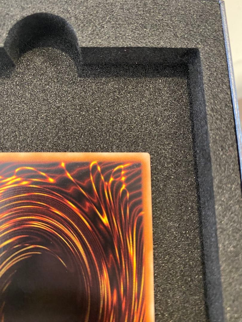 遊戯王　ブラック・ローズ・ドラゴン　レリーフ　アルティメットレア