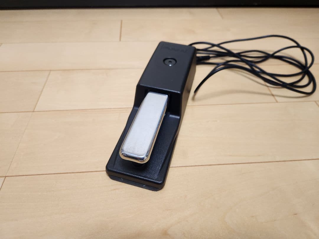 訳あり　Roland FA-08 88鍵 シンセサイザー ケース付　送料込み