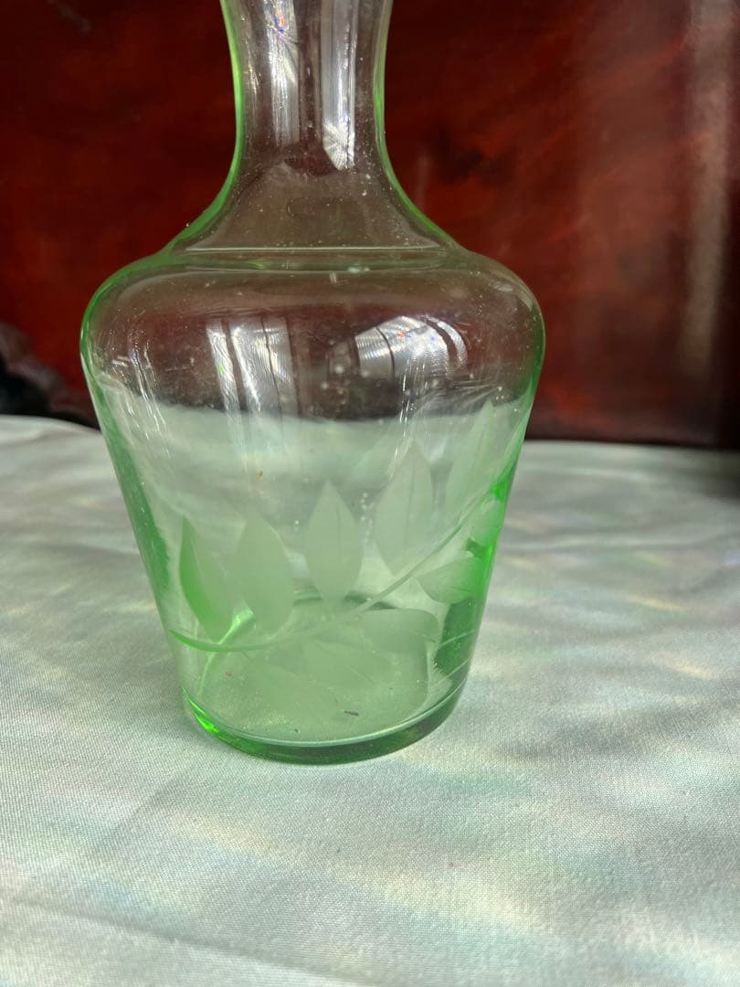 ガラス　瓶　花瓶
