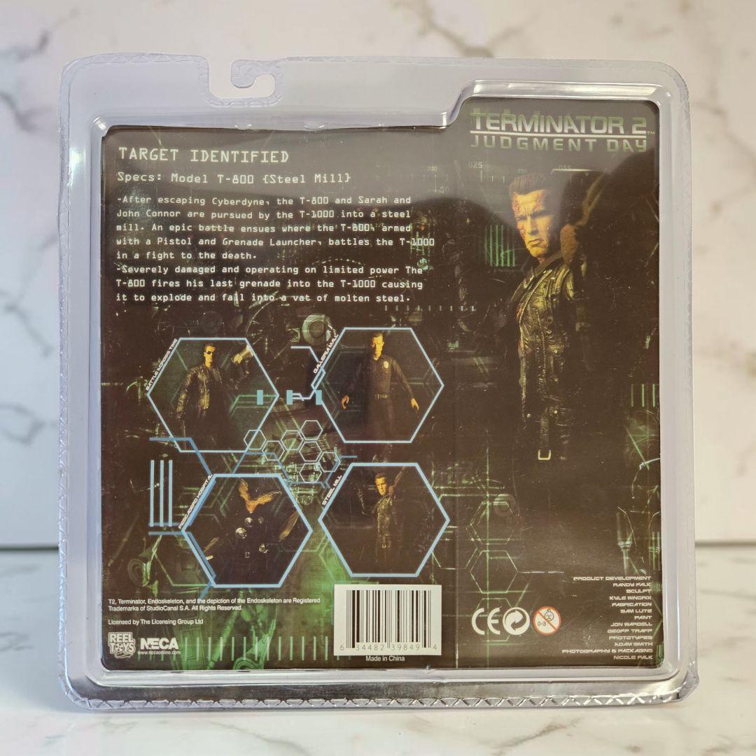 NECA　ネカ　ターミネーター2　T-800/T-1000　フィギュア　未開封