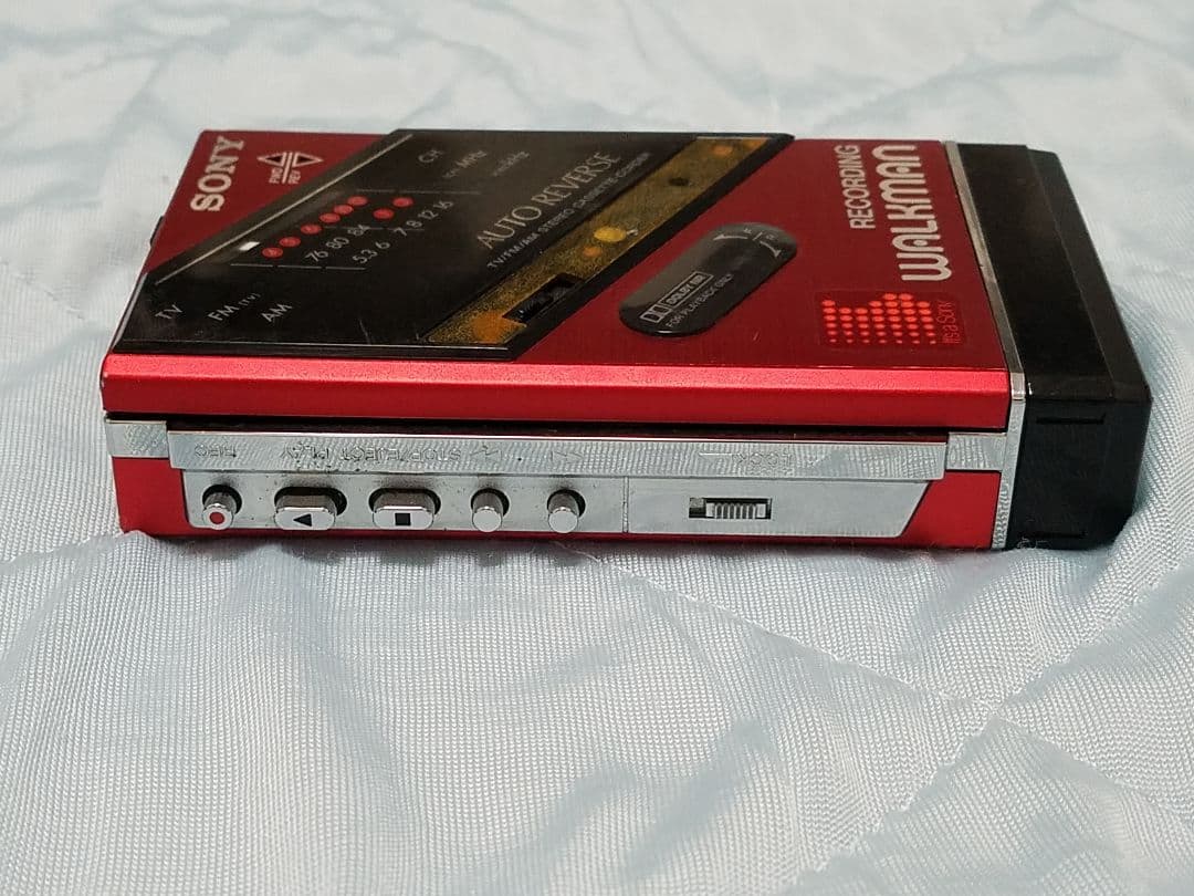 SONY WALKMAN WM-F202 カセットプレーヤー 赤