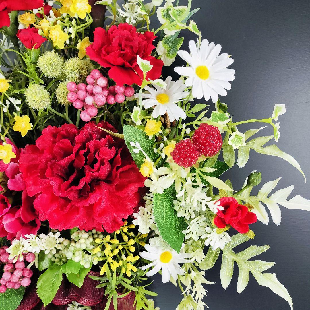 商品名【咲華】華やか❤️カーネーションの花束風スワッグリース 春リース玄関リース