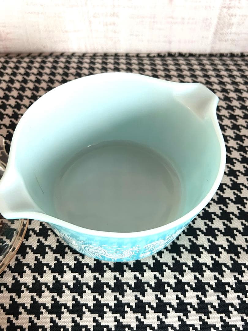 パイレックス　ヴィンテージ　耐熱皿　スノーフレーク　蓋付き　2個セット