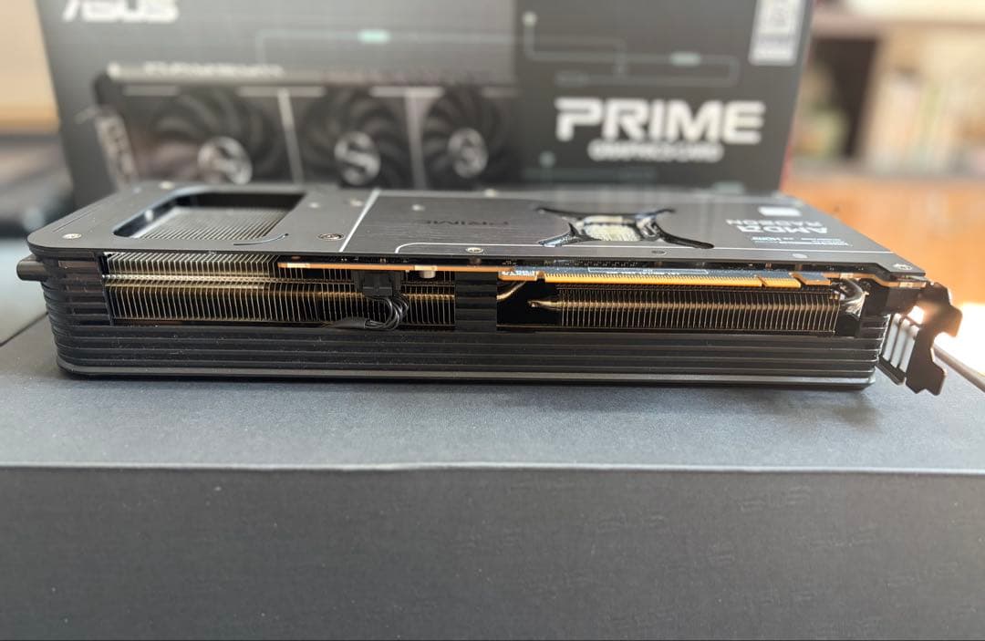 グラフィックボード・グラボ・ビデオカード ASUS Prime Radeon RX 9070 XT OC Edition