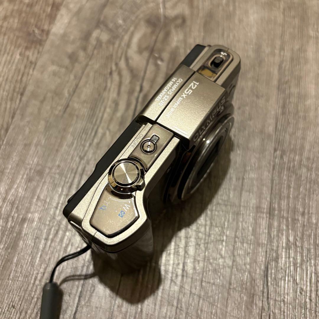 OLYMPUS SZ-20 FULL HD 3D コンパクトデジタルカメラ