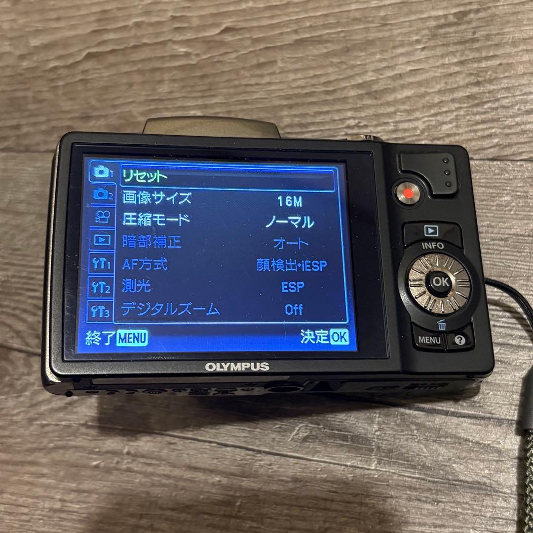 OLYMPUS SZ-20 FULL HD 3D コンパクトデジタルカメラ