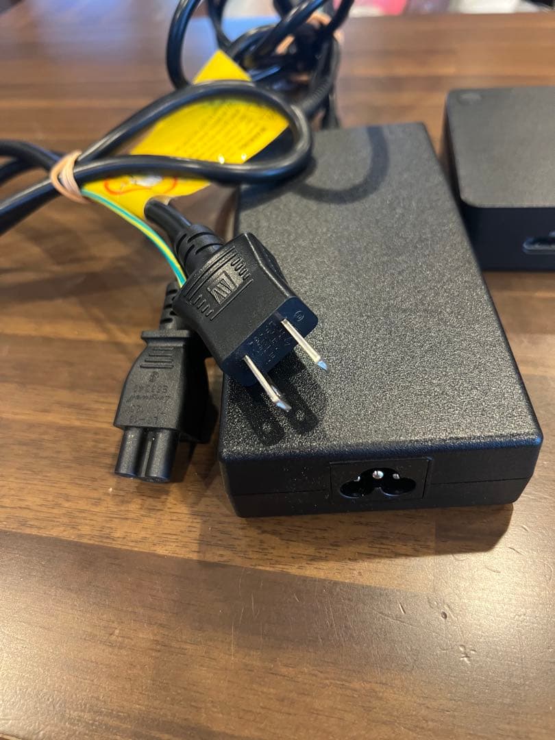 Dell WD19S 180W＋ACアダプター付
