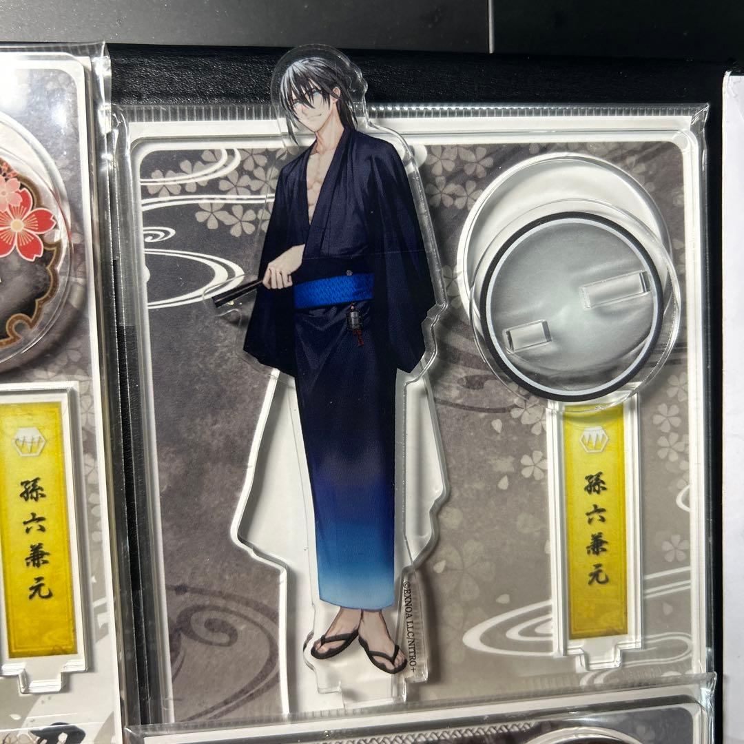 刀剣乱舞STORE アクスタ 孫六 通常 戦闘 内番 軽装 きつね装備