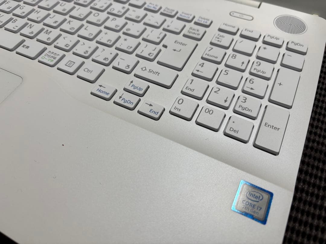Windowsノート本体 LIFEBOOK AH51/C3 i7-7700 SSD240GB 16GB