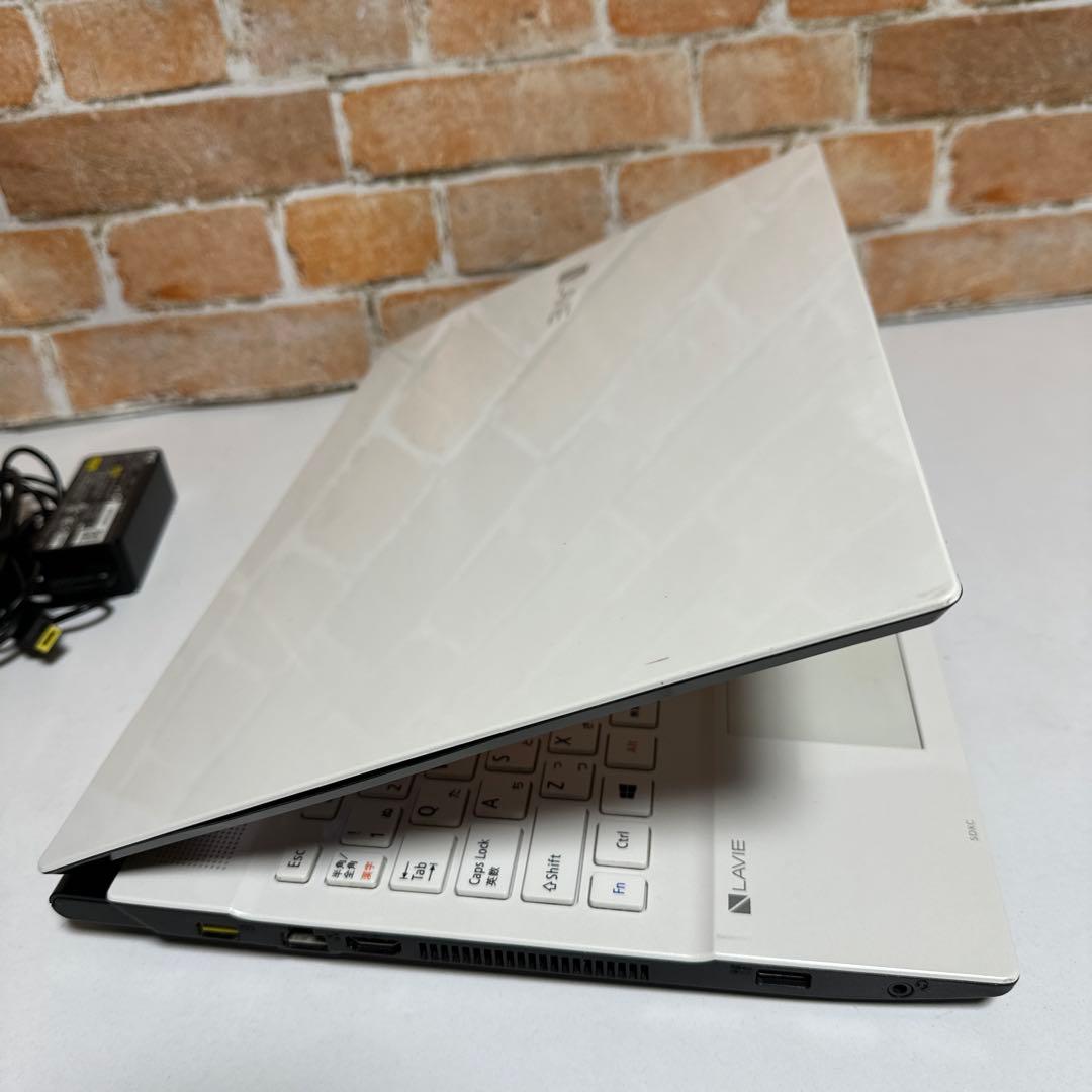 美品NECノートPC FHD SSDメモリ8GB Windows11オフィス付き