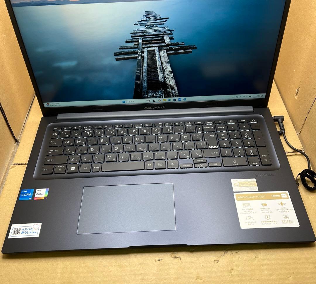ASUS ノートパソコン Vivobook 17 X1704VA