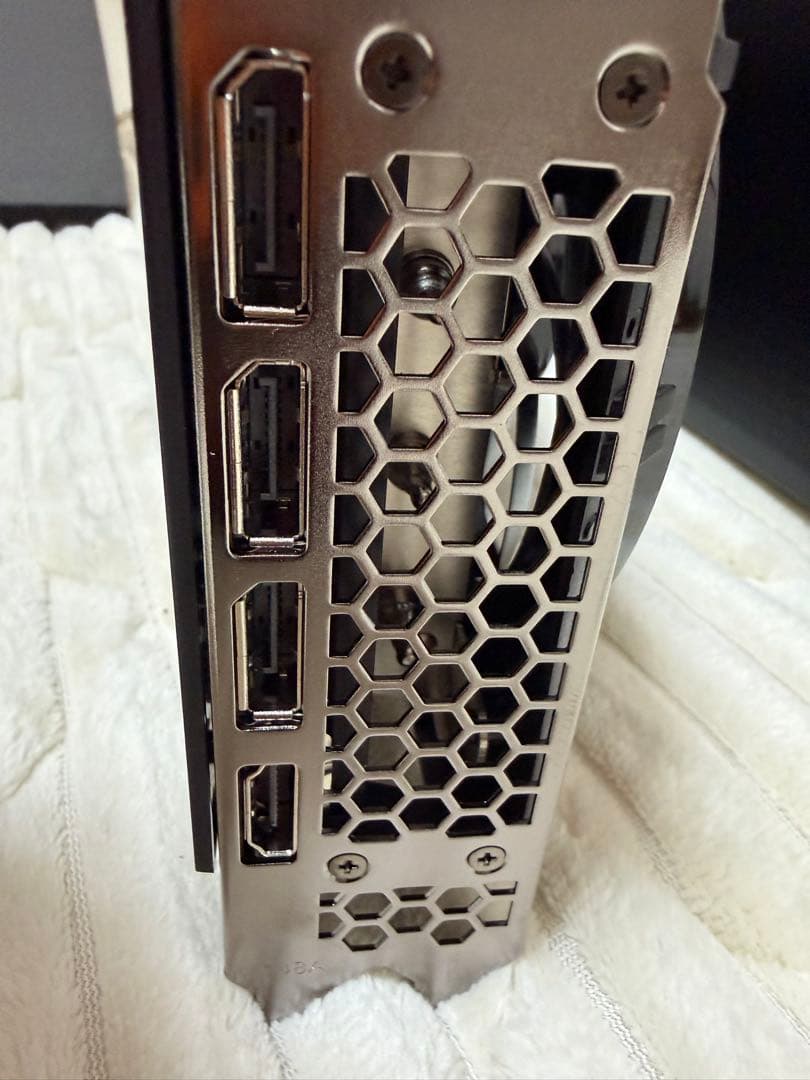 （美品）PALIT GEFORCE RTX 5070Ti 16GB