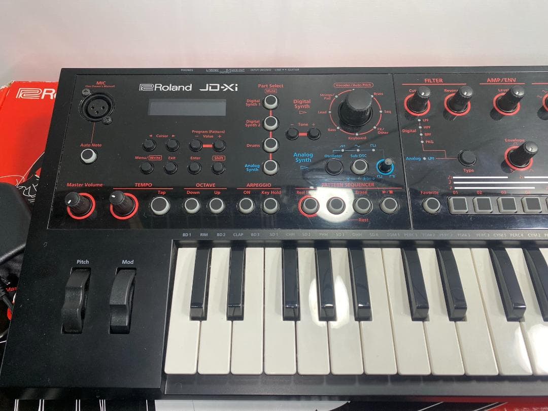 Roland JD-Xi シンセサイザー