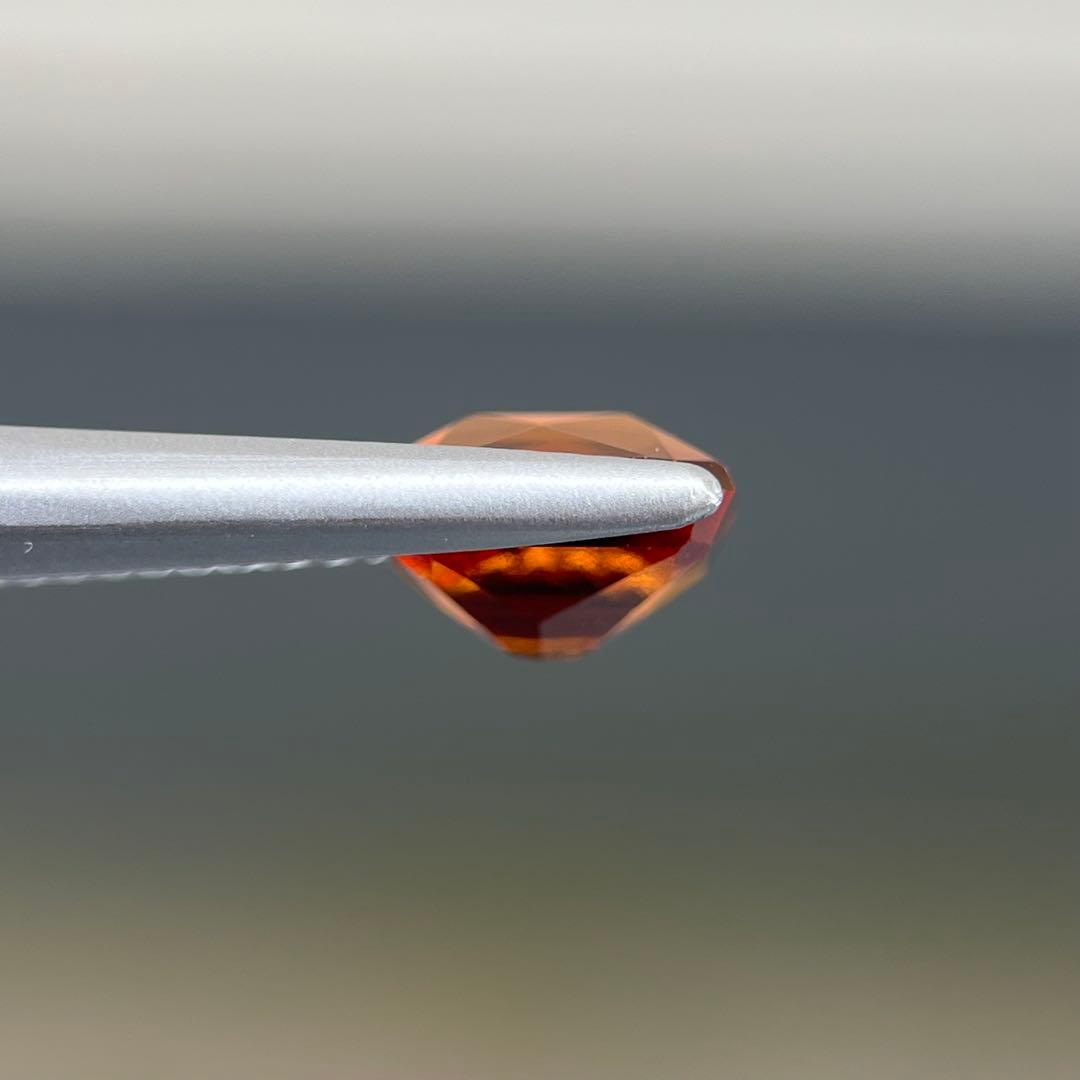 スリランカ産非加熱天然グロッシュライトガーネットルース