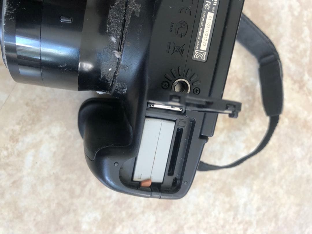 月*様 デジタル一眼レフカメラ2点セット【動作未確認】送料無料