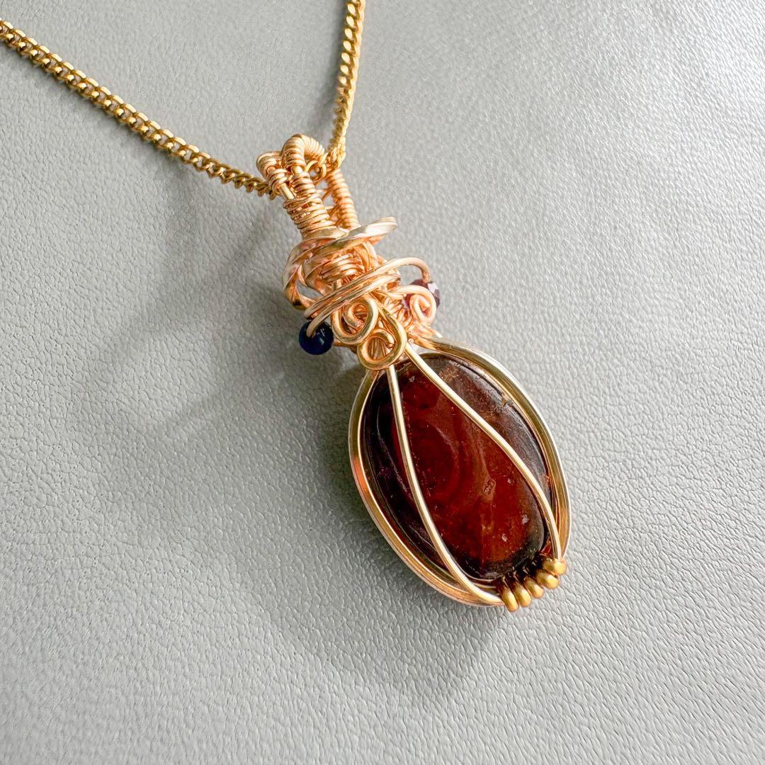 2点おまとめ ヘソナイトガーネット 、レインボームーンストーンペンダントトップ