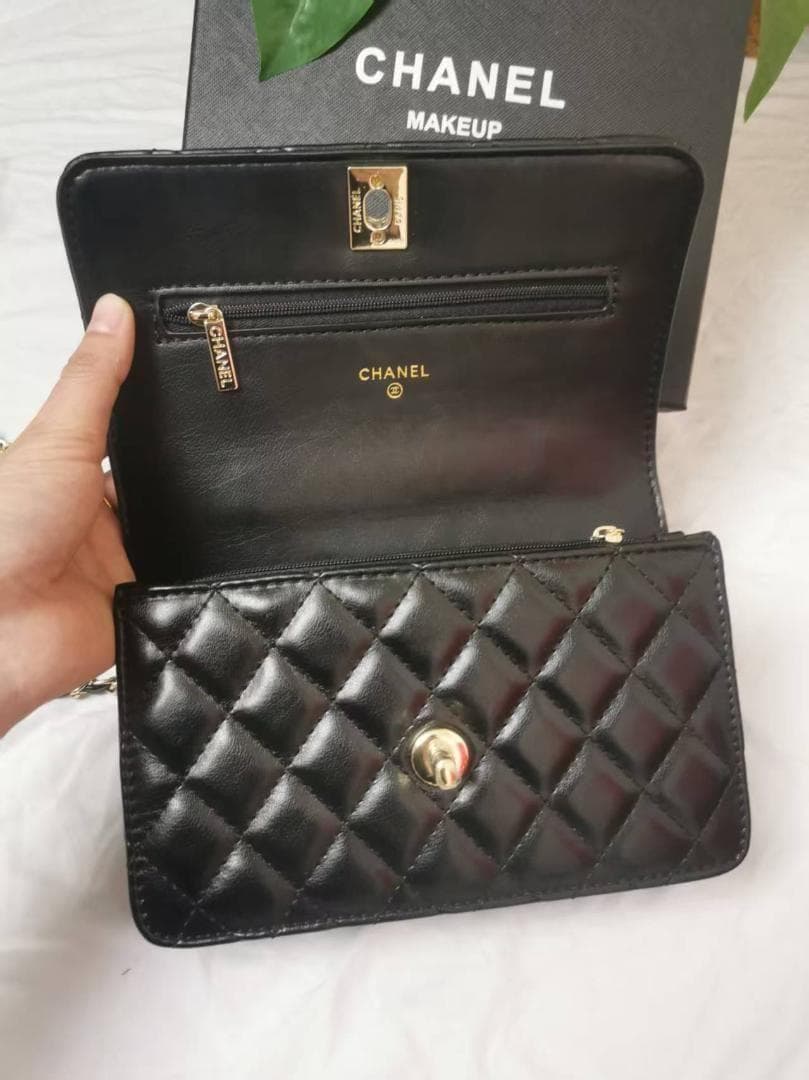 箱付 VIP非売品 ブラックレザー メイクアップポーチ