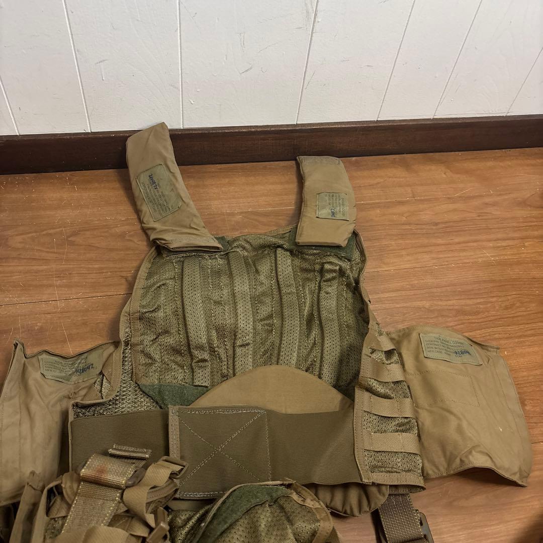 米軍　実物　VEST FRONT BACK SUBASSYタクティカルベスト