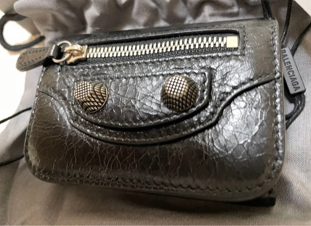 新品未使用　BALENCIAGA Le Cagole City 三つ折り財布