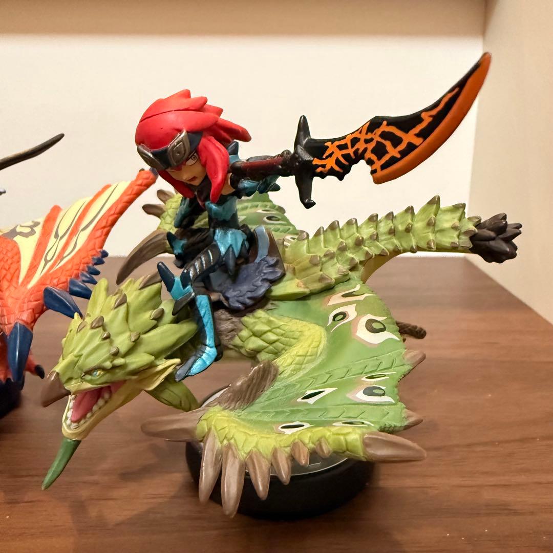動作確認済み　モンスターハンターストーリーズ　amiiboセット　フィギュア
