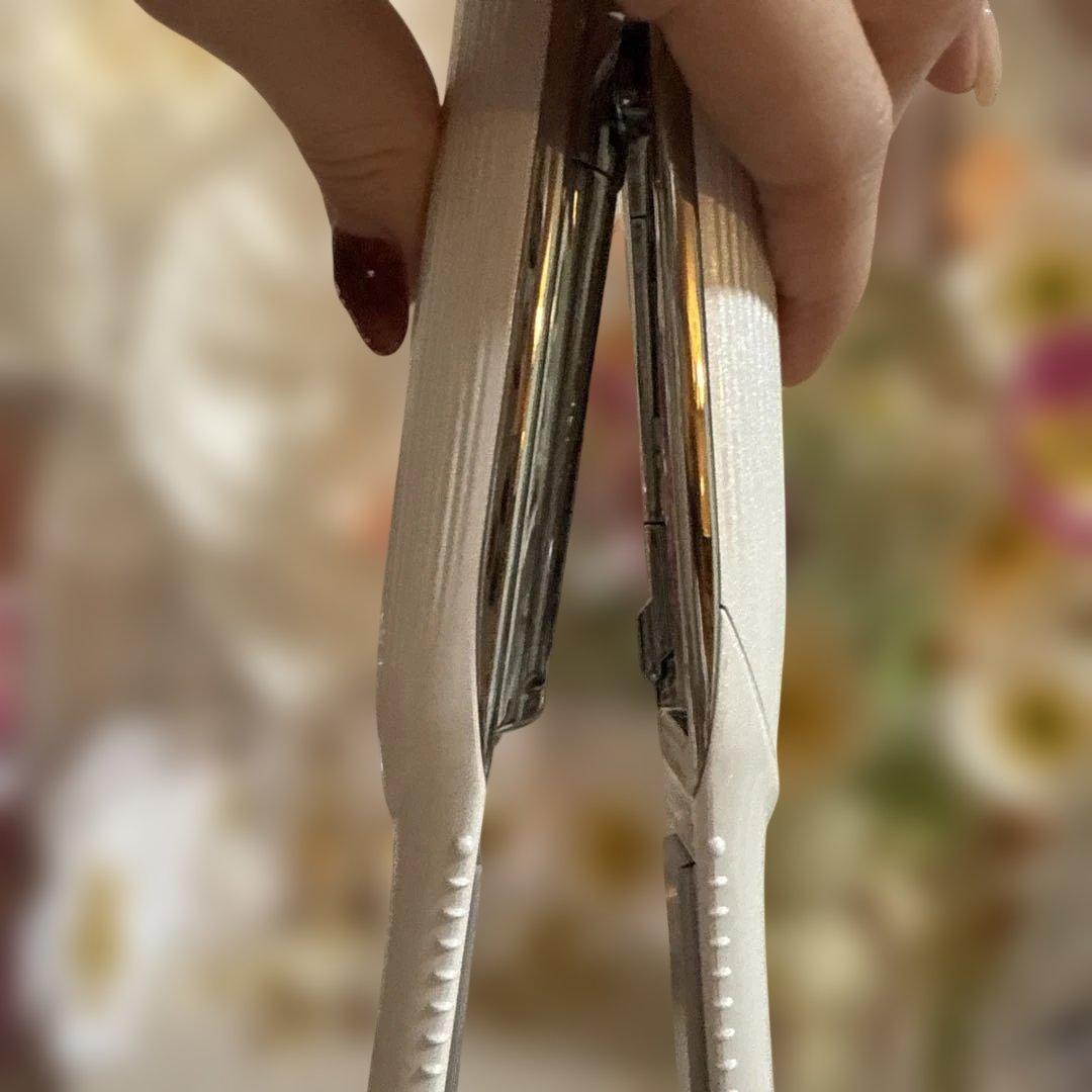 リファ　コードレス　フィンガーアイロン　美品　台付き