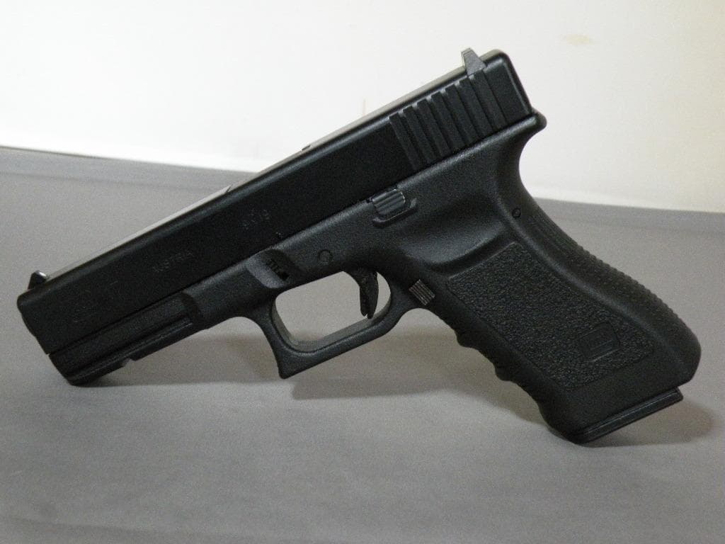 タナカ G17 マグナブローバック　BB　ホルスター付　ウエスタンアームズ提携