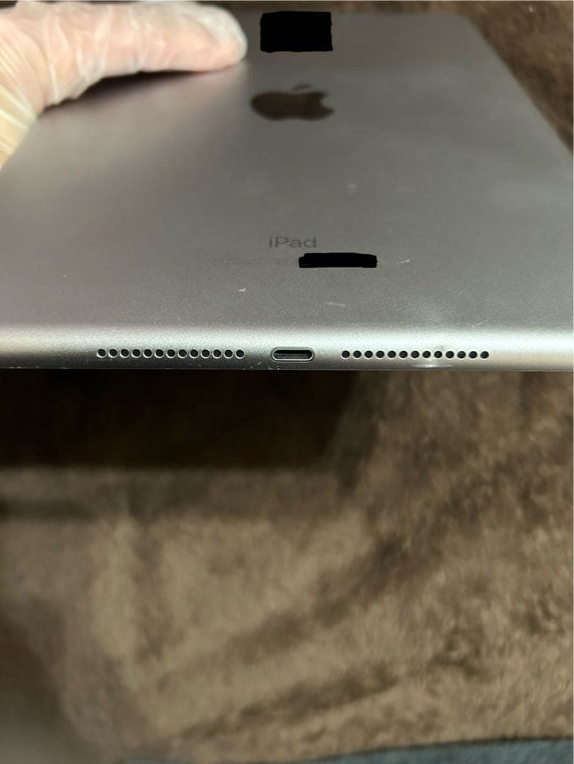 iPad 第5世代 32GB Wi-Fi 本体のみ 初期化済 背面キズあり