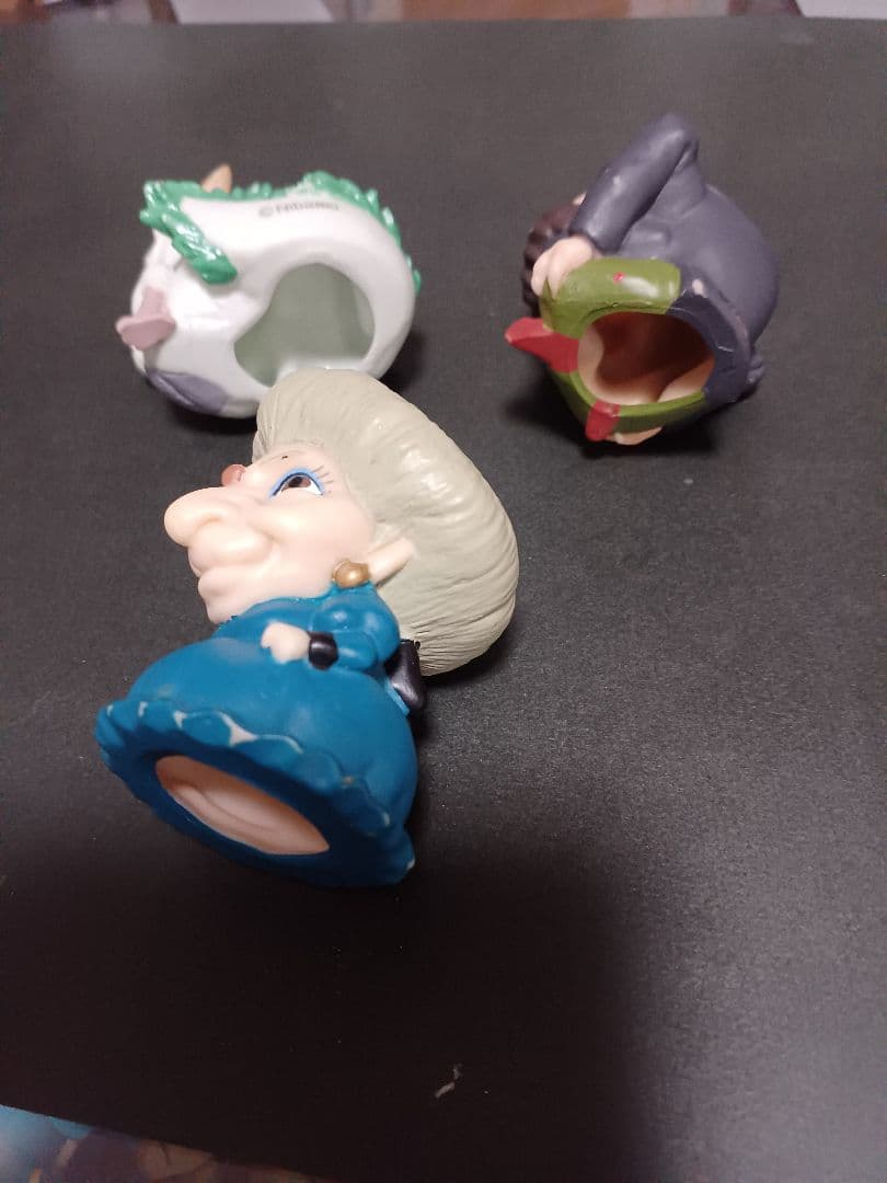 ジブリ　千と千尋の神隠し　指人形11体+おまけ