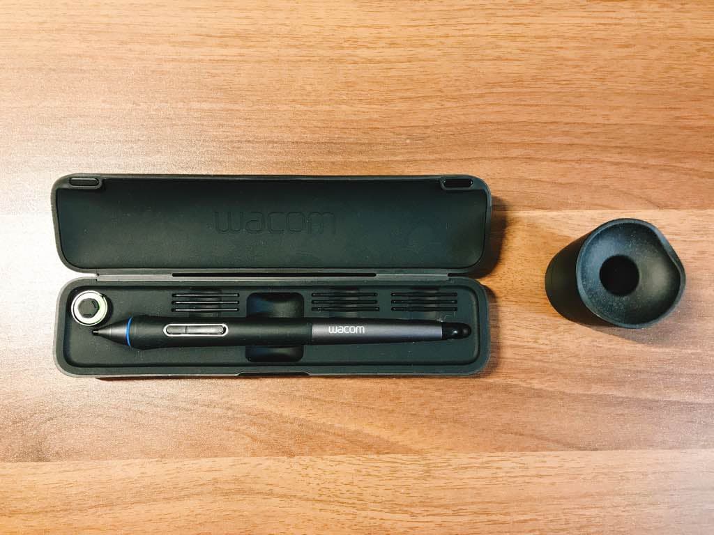 液晶タブレット cintiq 13hd DTK-1301/K0