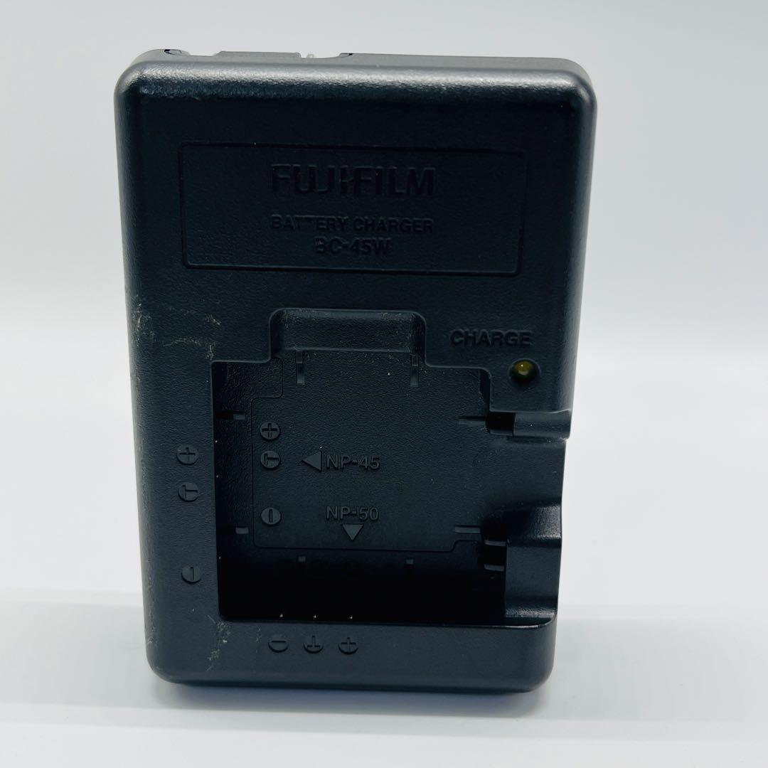 FUJIFILM フジフィルム FinePix F50 fd デジタルカメラ