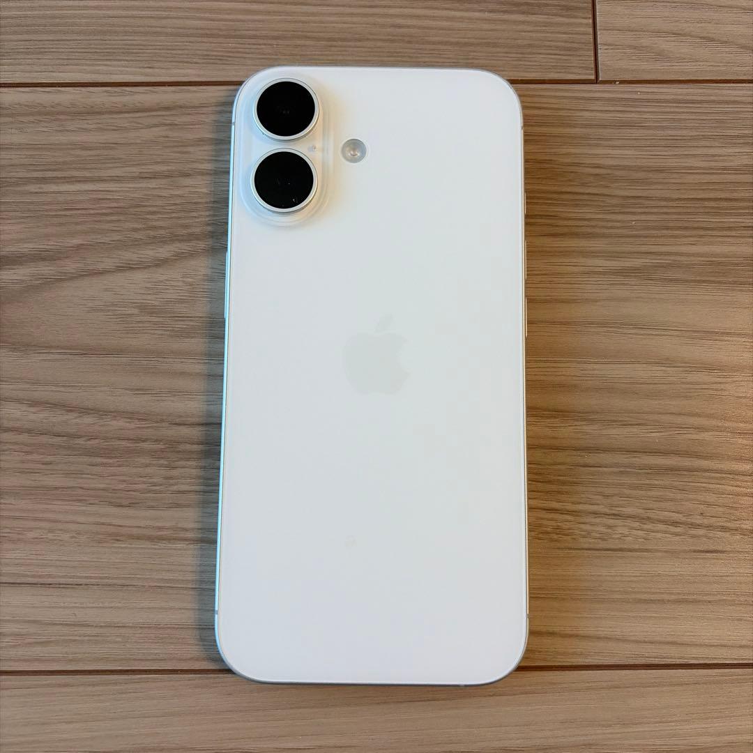 Apple iPhone 16 128GB ホワイト 本体