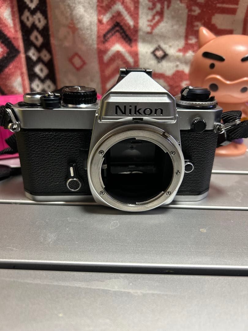 Nikon FE 50mm F1.4 レンズ付き