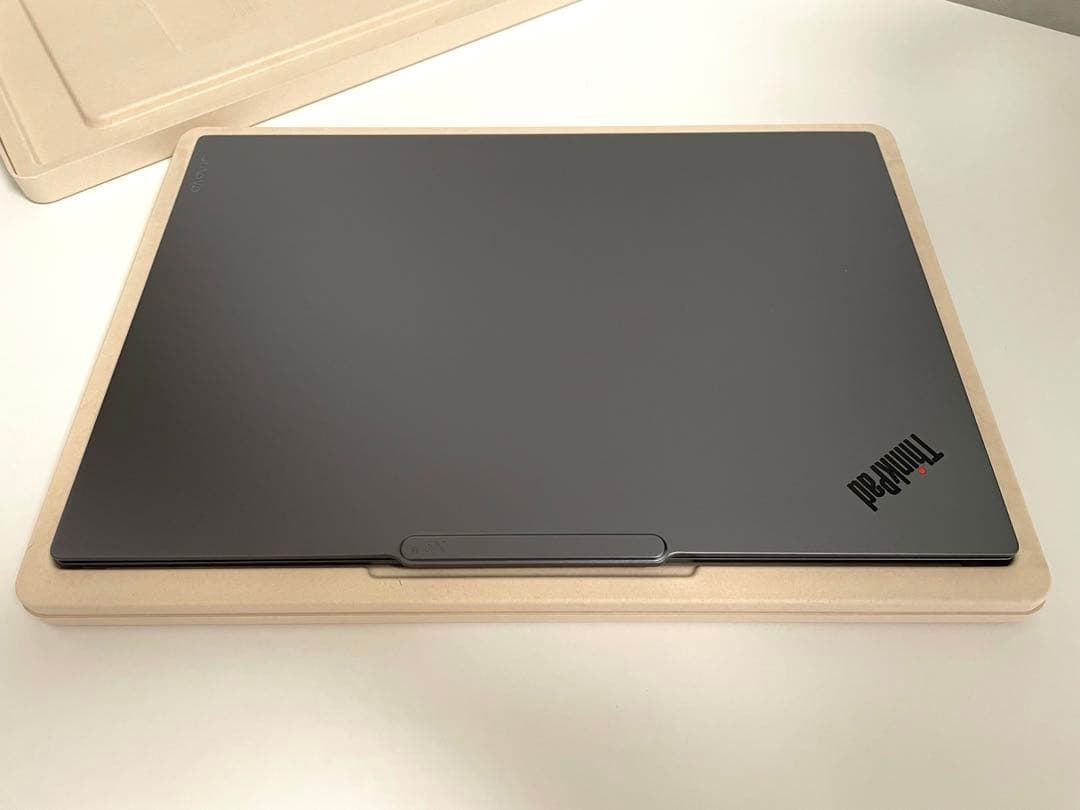【美品】ThinkPad X9 15 Gen 1 Aura Edition