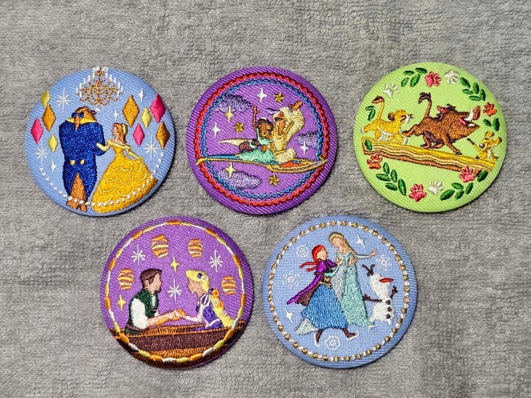 Disney ディズニー 刺繍缶バッジ 刺繍缶バッチ コンプリート15個セット