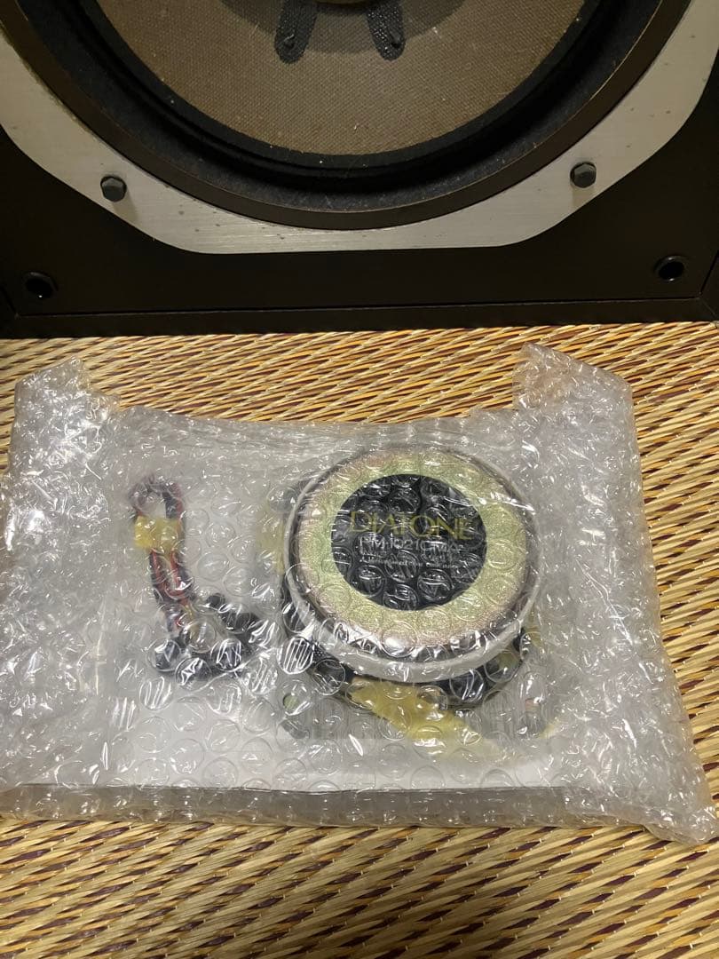 【決算最終特価】《完動品》 ダイアトーンDS-28B 3ウェイ。　②Ｌ側