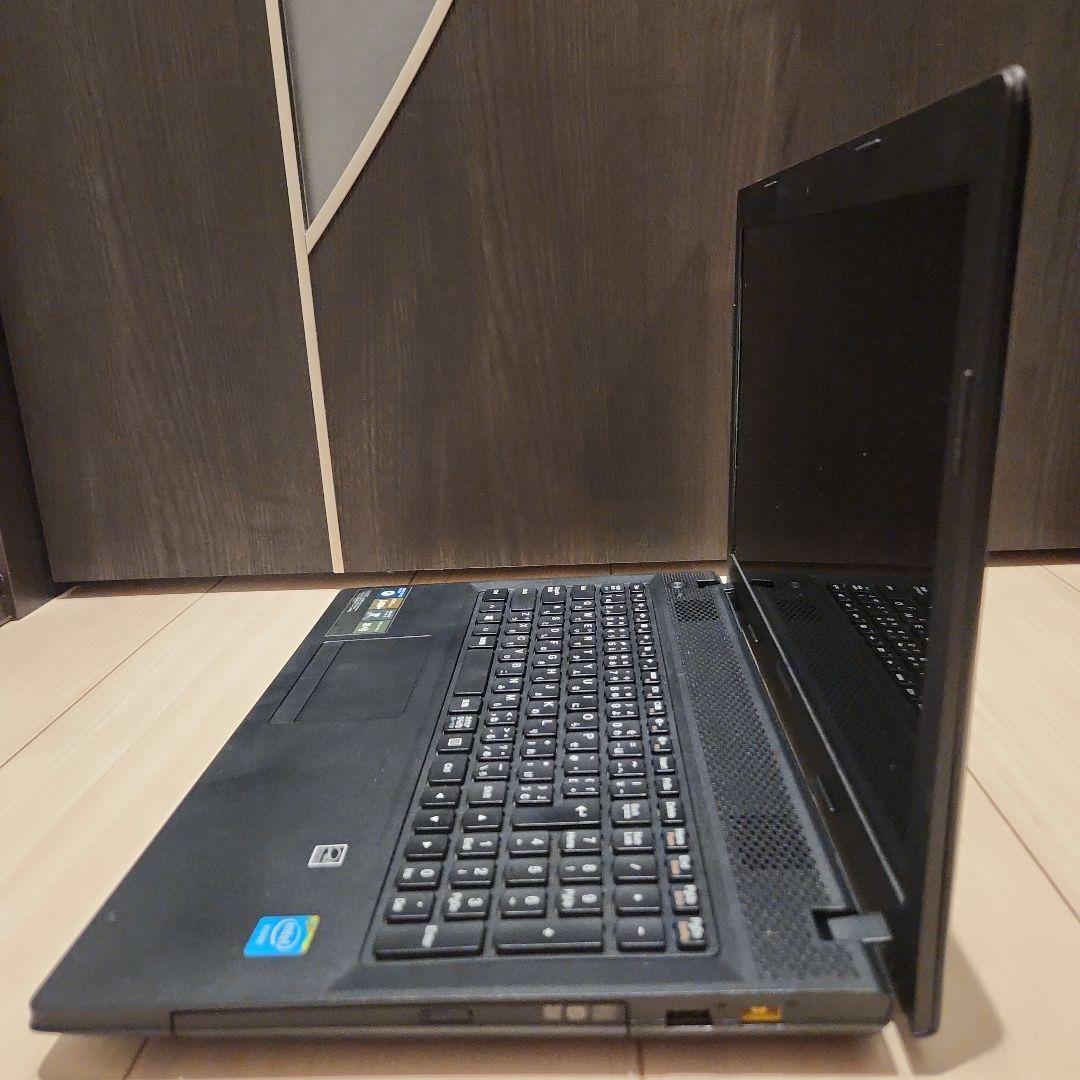 ⭐美品⭐　ノートパソコン　薄型　大画面　Lenovo　持ち運びも可能❗