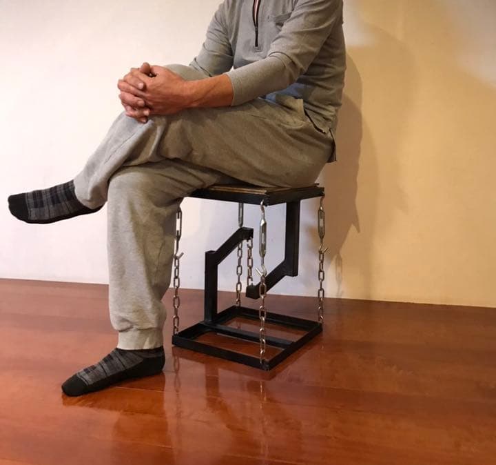 テンセグリティチェアー