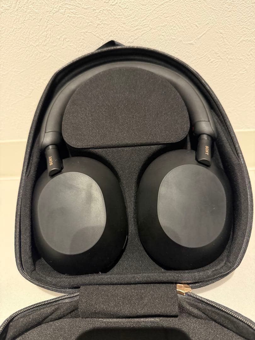 SONY WH-1000XM5 ワイヤレスヘッドホン ケース付き