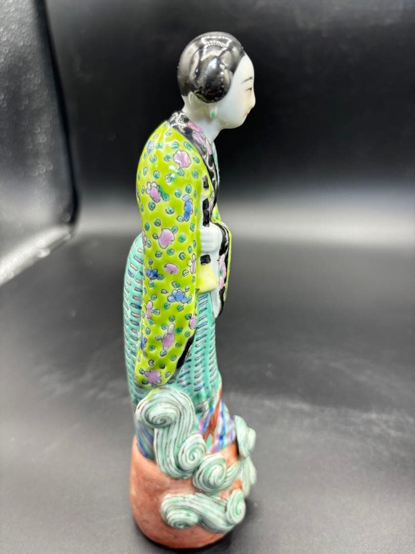 中国美術 古玩 色絵陶人形 陶器人形 高さ約20cm 置物 オブジェ 古董品