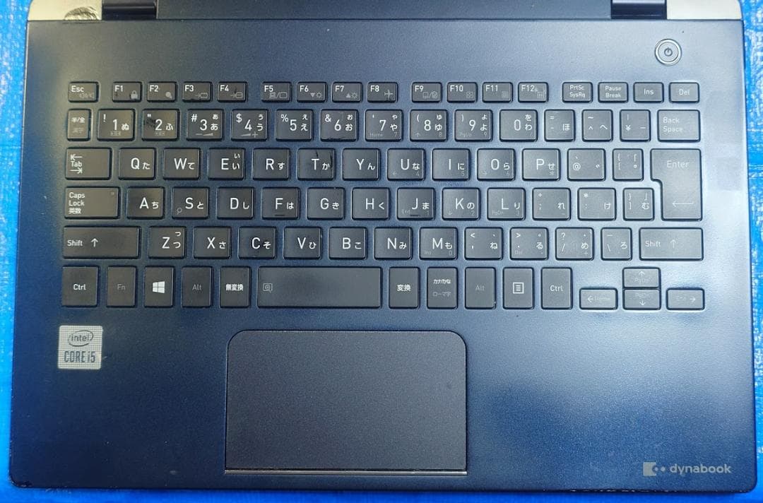 Windowsノート本体 dynabook G83/DN i5-8250U 8GB SSD512GB 25