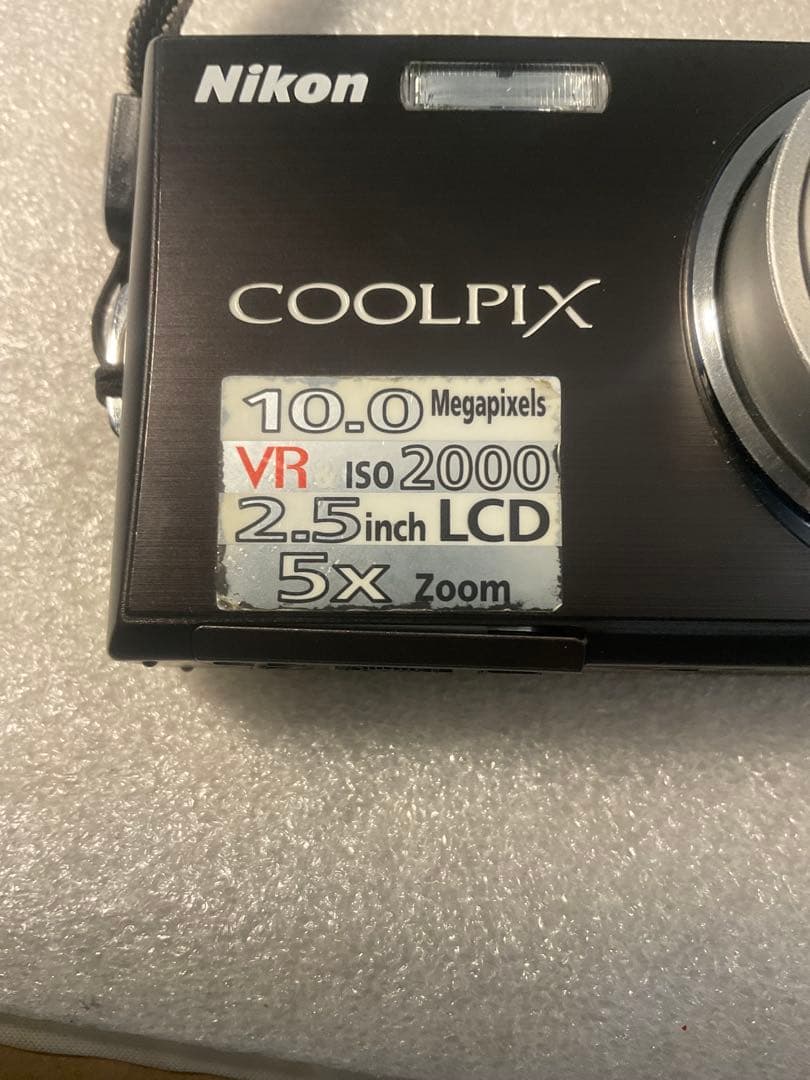 Nikon COOLPIX 10.0メガピクセル　(クールピクス) S550