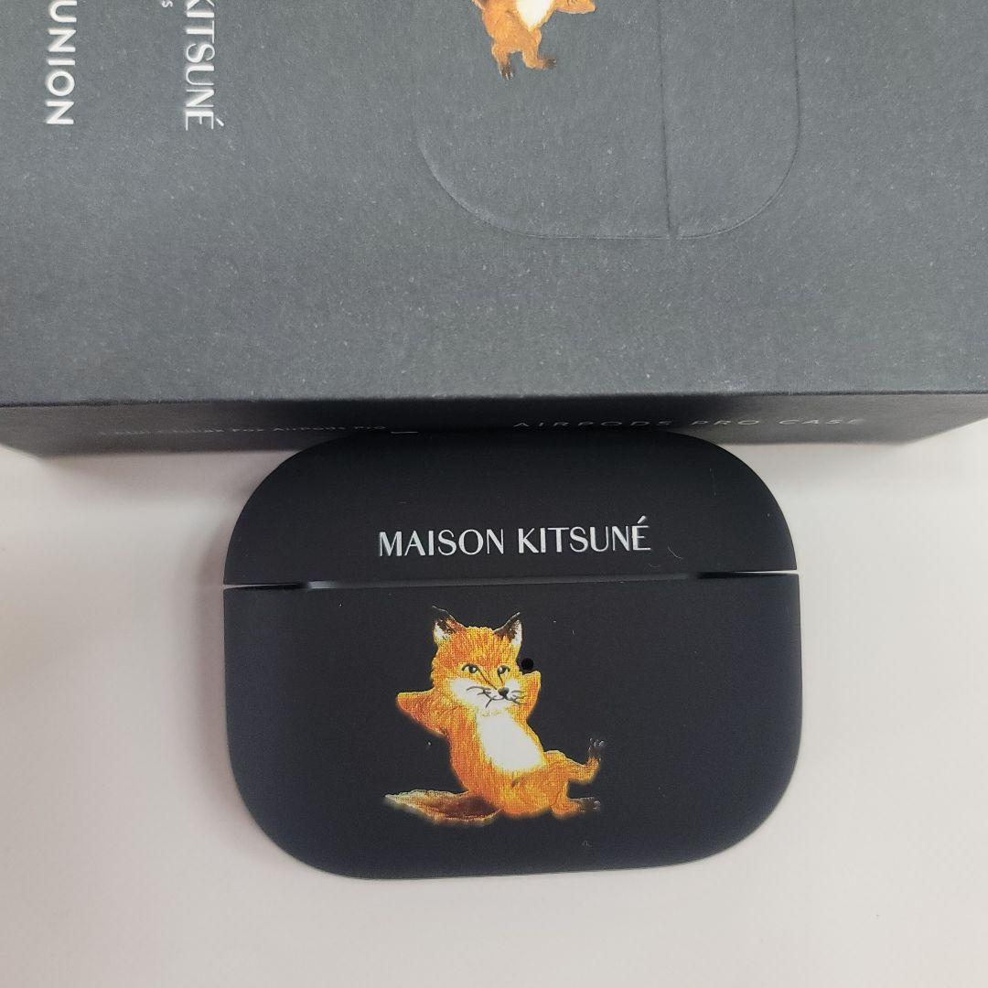 MAISON KITSUNÉ iPods Proイヤホンケース