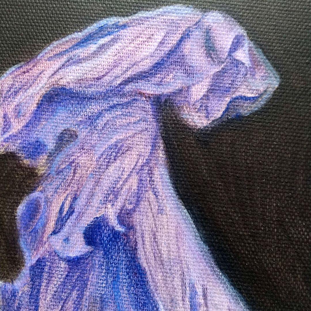 紫色の抽象油彩画