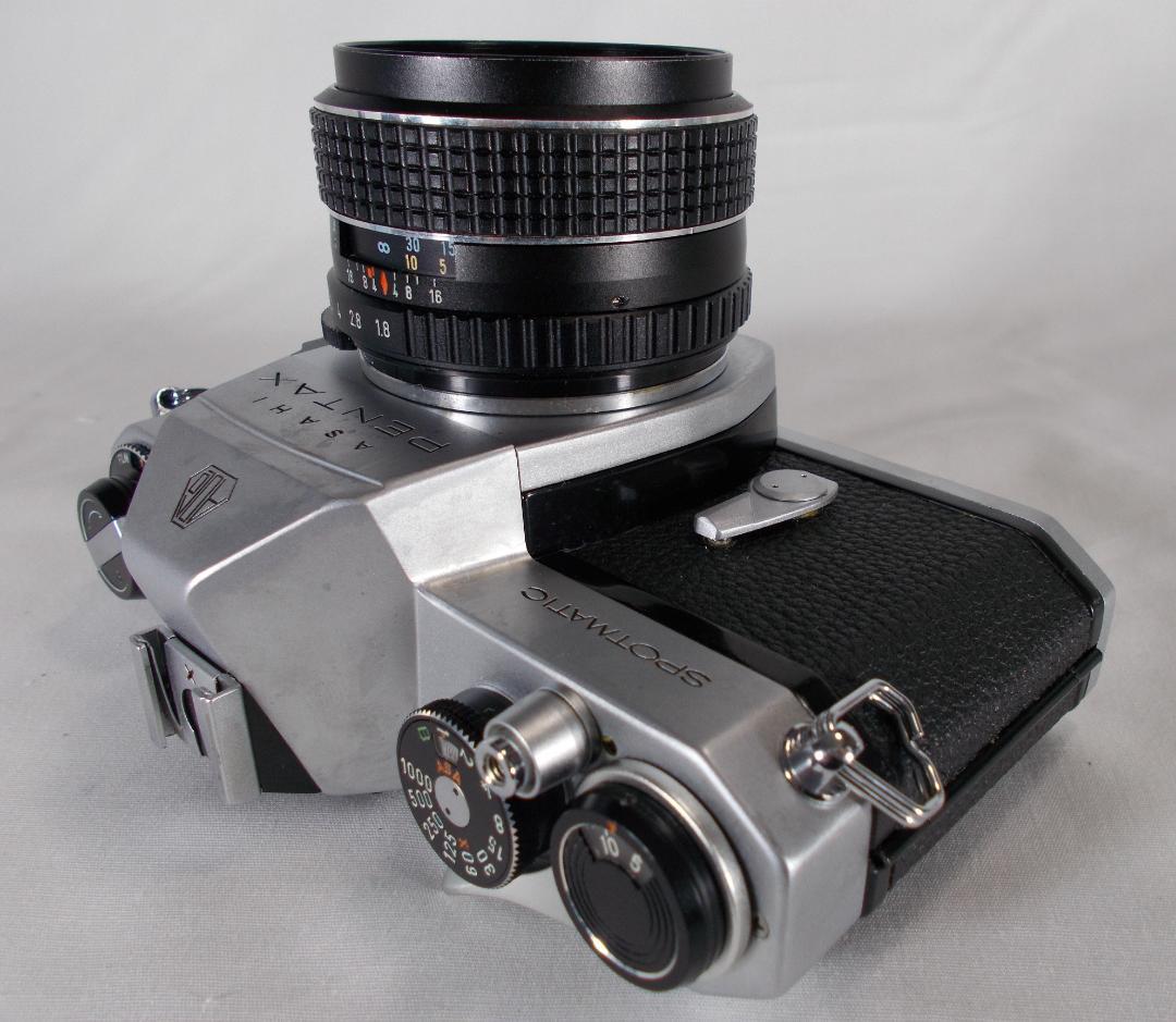 フィルムカメラ 整備済 完動品　Pentax SPII + f1.8　L166