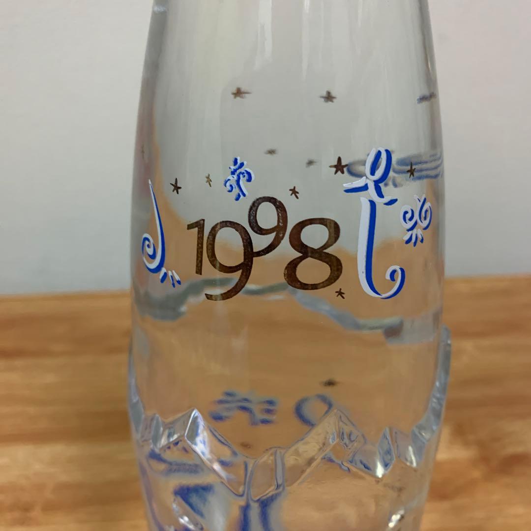 エビアン イヤーボトル 1995-1998年セット